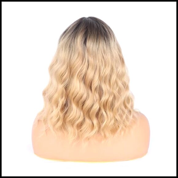 Wavy Synthetic Wig with Bangs Shoulder Length Heat Resistant Party Wear main image 4